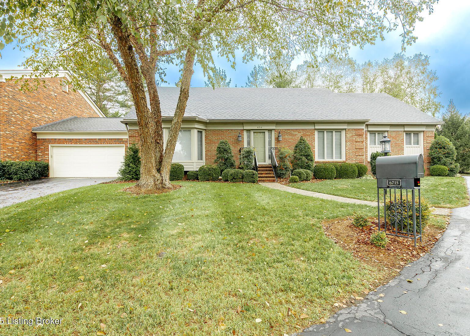 6715 John Hancock Pl