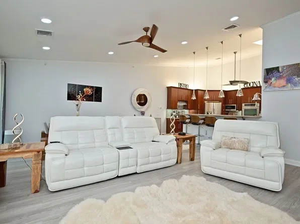 181 Littleton Rd Unit 441, Chelmsford, MA 01824