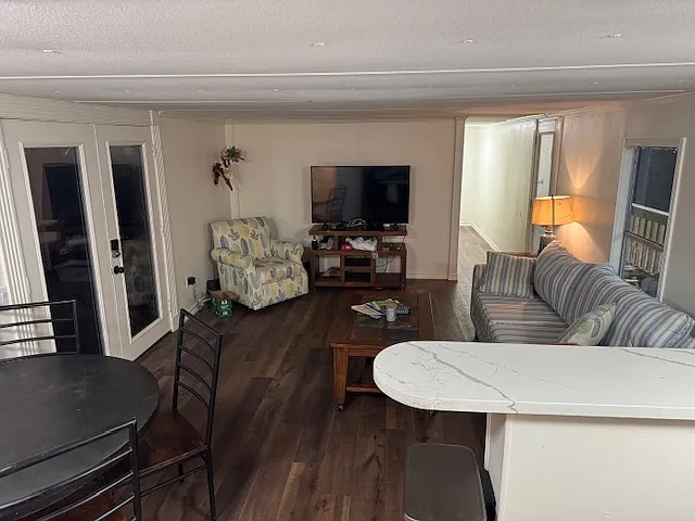 11710 Creek Gate Rd — Photo 8