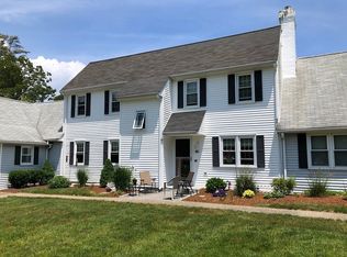 12 State Rd APT 4D, Plymouth, MA 02360