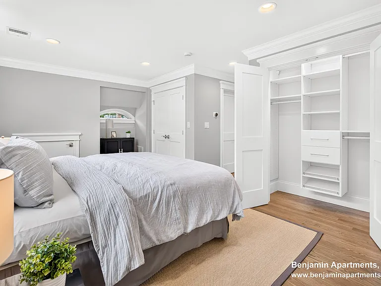 101 Sumner Rd #A — Photo 10