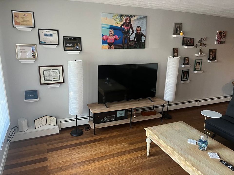 1st image of 450 Woonasquatucket Ave #7