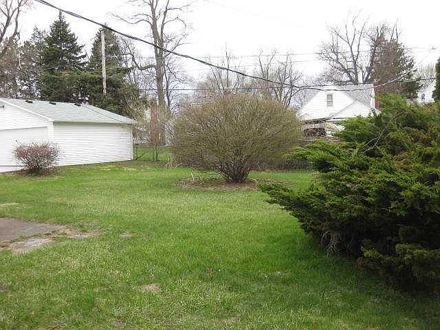 2nd image of 925 Keil Rd