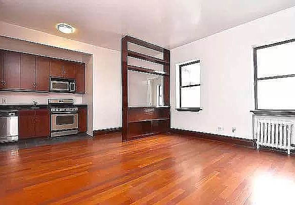 3rd image of 24 W 125th St Front 1A