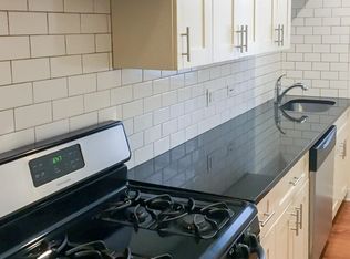 855 W Cornelia Ave #1NW, Chicago, IL 60657