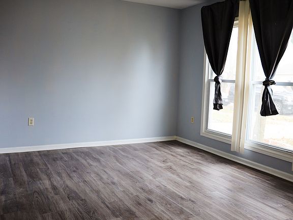 2nd image of 22117 Karlov Ave