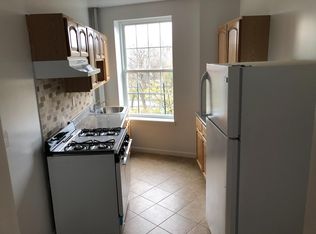 2930 Holland Ave, Bronx, NY 10467