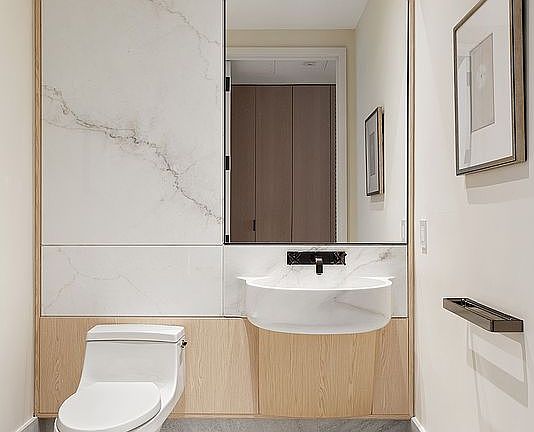 3rd image of 77 Greenwich St #25B