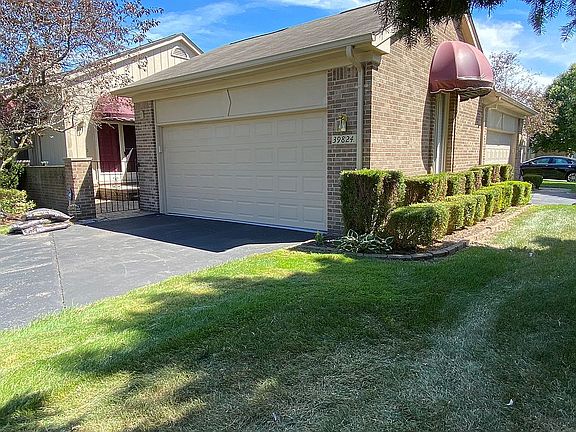 5th image of 39824 Mount Elliott Dr