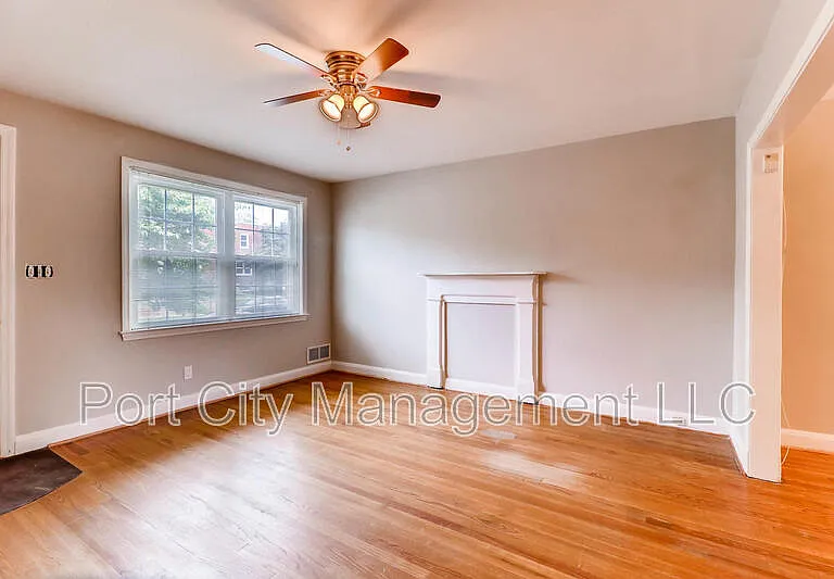 8617 Oak Rd — Photo 18
