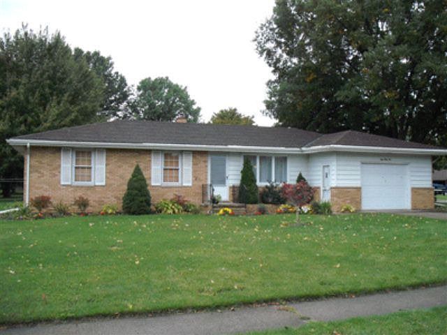 1st image of 835 Sunset Dr