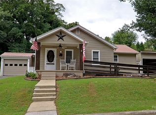 203 Maple Ave, Marion, NC 28752