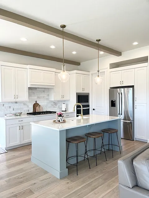 5 bed, 2516 sqft, $6,750 — Photo 3