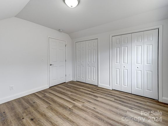 5th image of 335 Quinn Hill Ln #85
