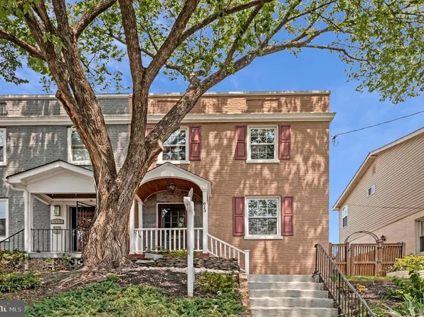 623 Tewkesbury Pl NW, Washington, DC 20012