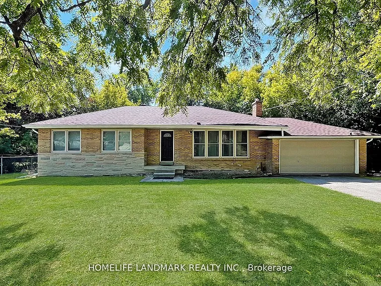 11 Uplands Ave #BASEMENT — Photo 1