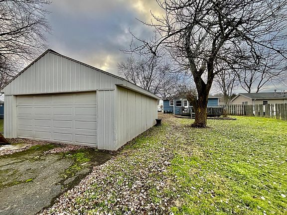 5th image of 3605 Saint Joseph Pl