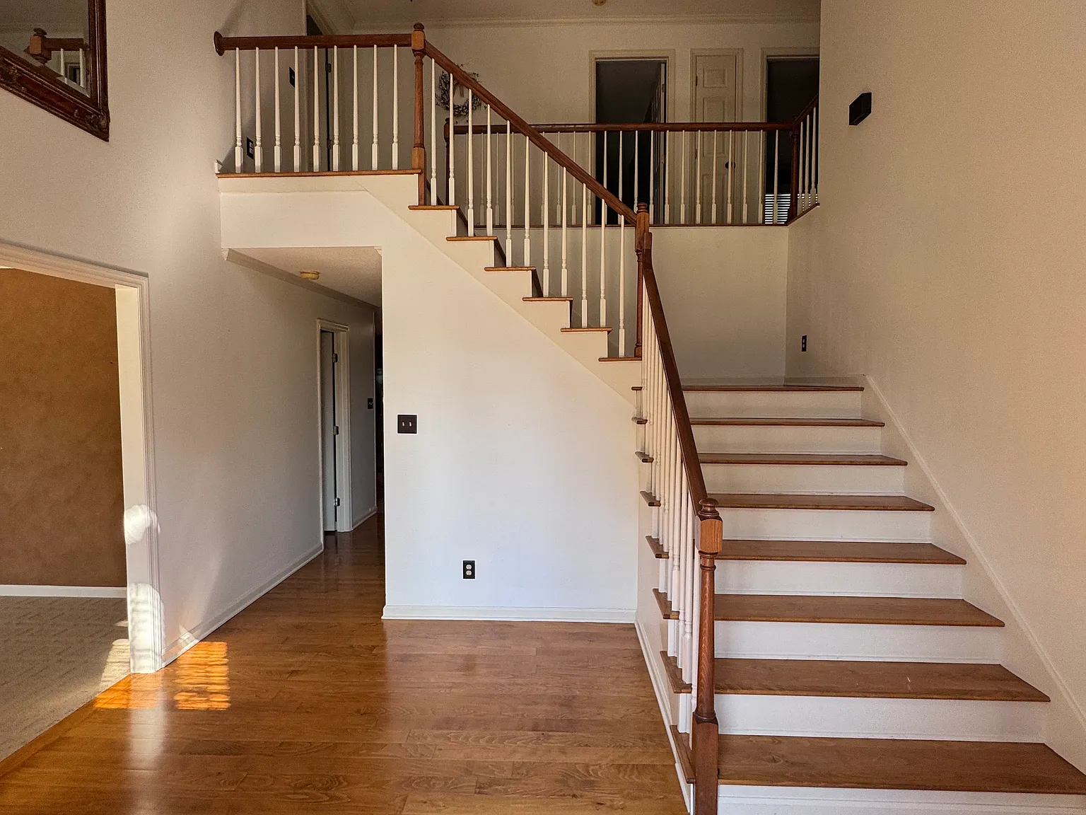 3 bed, 2920 sqft, $2,900 — Photo 2