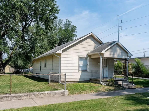 931 S 11th St, Kansas City, KS 66105