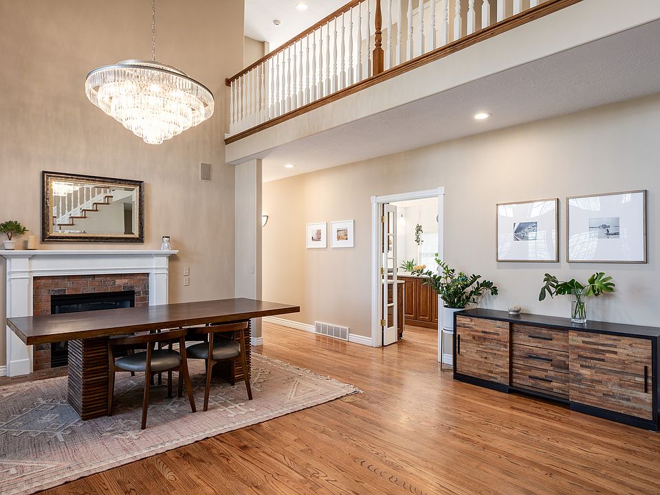 pyon☺︎ 11739 20th Avenue NE, Seattle, WA 98125 | Zillow