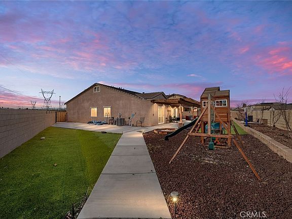 2nd image of 13374 Luna Rd