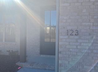 123 Edgewood Cir, Little Rock, AR 72223