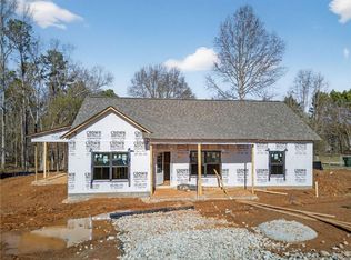 82 Wiley Dr, Douglasville, GA 30134