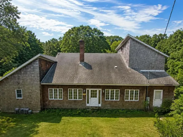 131 Red Creek Road, Hampton Bays, NY 11946