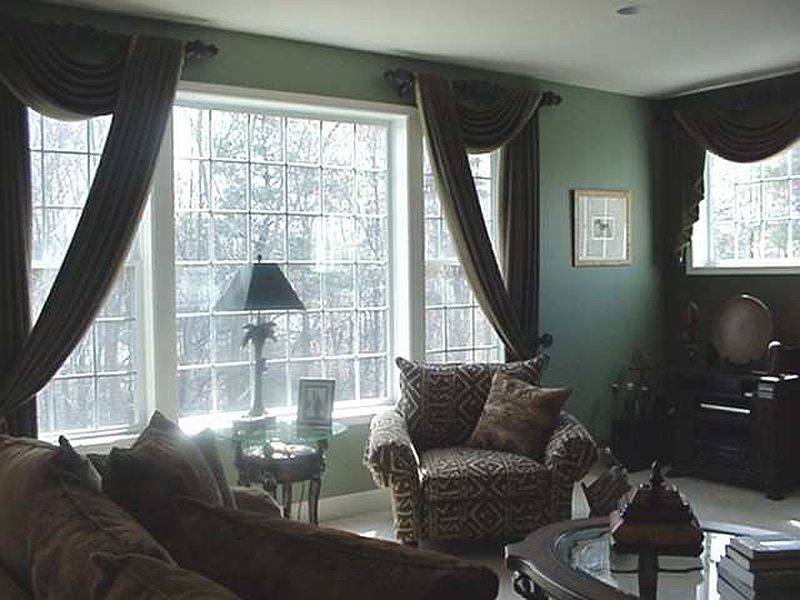 4th image of 4 DANFORTH Road