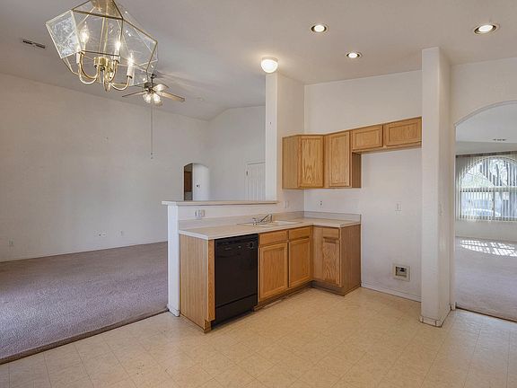 4th image of 3524 W Lenihan Ln
