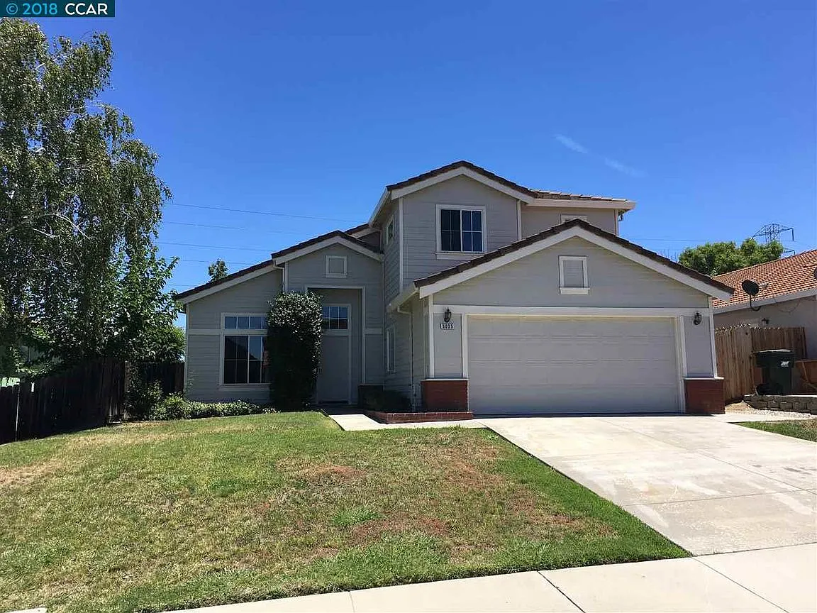 5035 Comanche Way photo 1