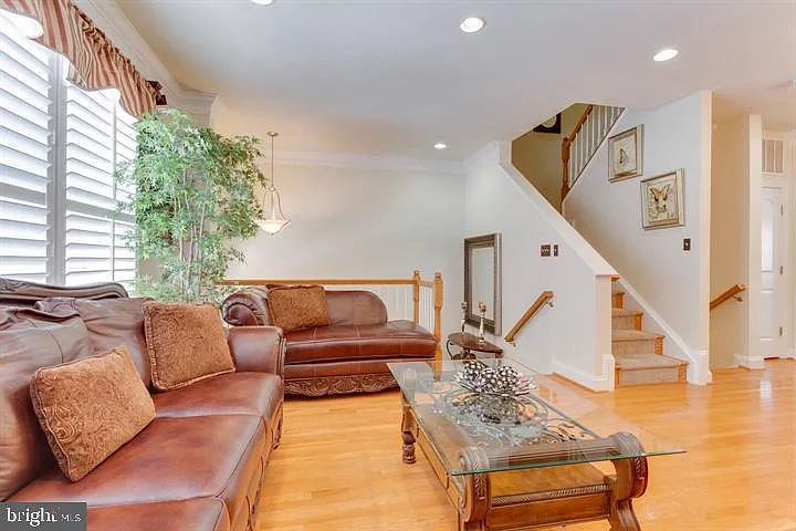 2149 Red Vine Dr — Photo 8