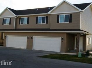 3643 15th St S, Moorhead, MN 56560