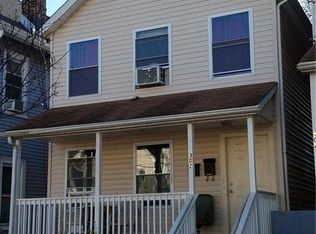 302 Townsend St, New Brunswick, NJ 08901