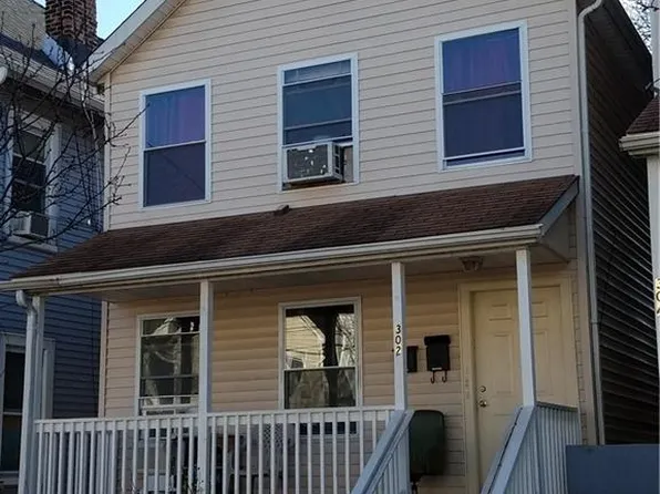 302 Townsend St, New Brunswick, NJ 08901