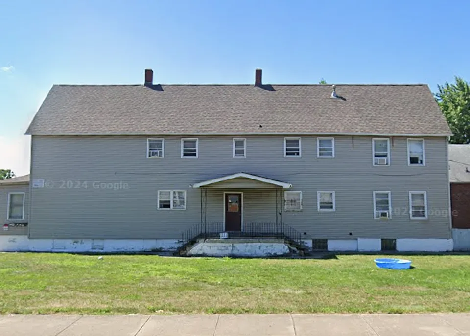 5004 Reading Ave #1R