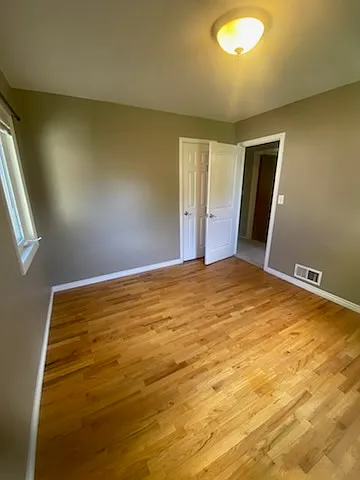 1736 Avenue F — Photo 9