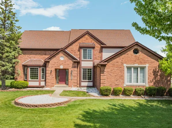 48430 Montelepre Dr, Shelby Township, MI 48315