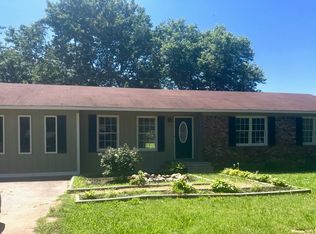 159 Donna St SW, Calhoun, GA 30701