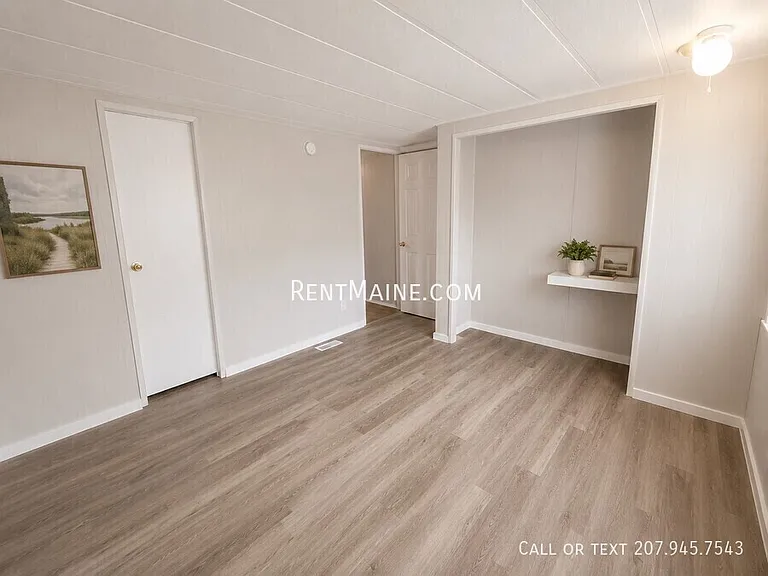 799 Stillwater Ave #13 — Photo 5