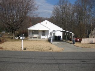 201 E Davidson Ave, Winston Salem, NC 27127