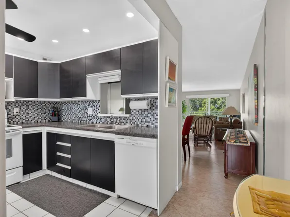 2301 LUCAYA Lane #D4, Coconut Creek, FL 33066