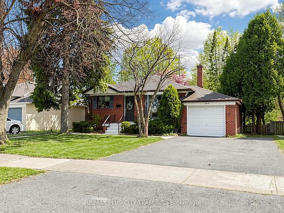 2nd image of 260 Renforth Dr