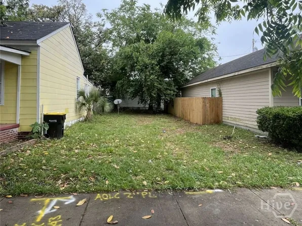 1144 Graydon Street, Savannah, GA 31404