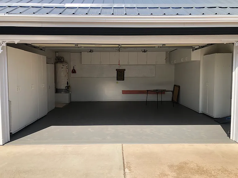 W Sherwood Dr — Photo 21