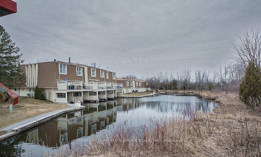 1st image of 4 Paradise Blvd #3