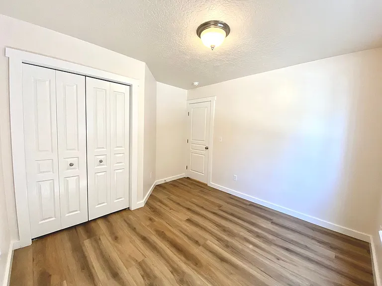 1014 N Manship Ave — Photo 30