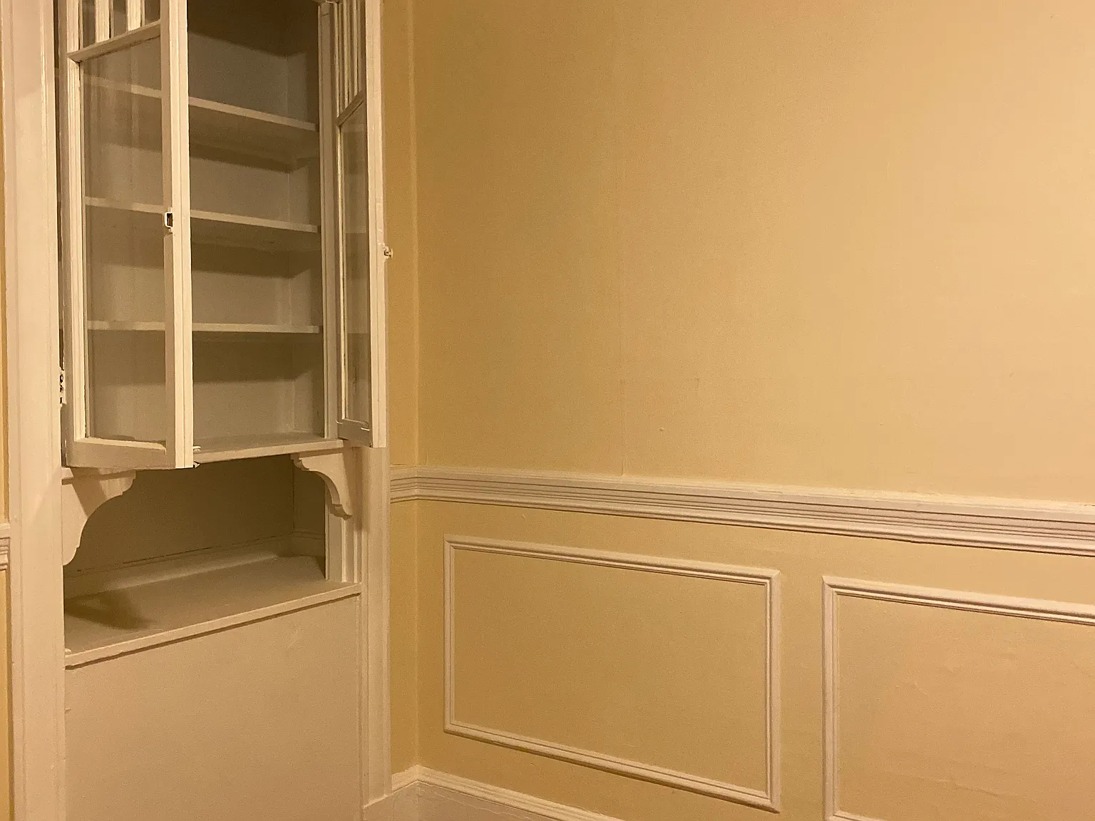 3 bed, 1200 sqft, $3,250 — Photo 4