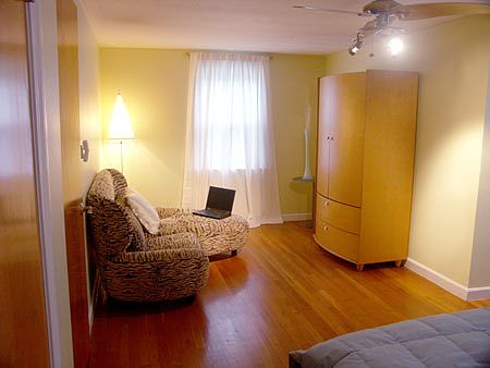 Master bedroom alcove