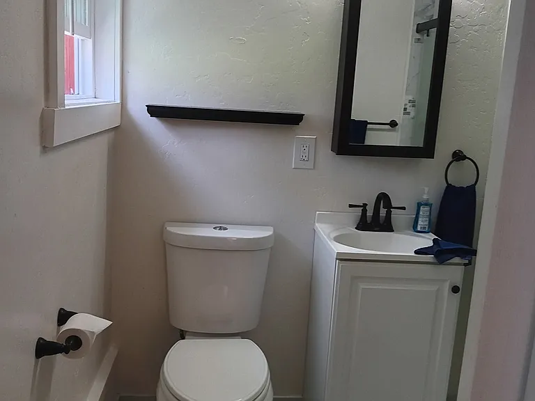 3716 Robinson Pl — Photo 44